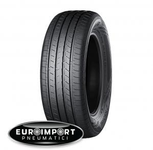 Yokohama Bluearth Gt Ae51b 215/55 R17 94 V  TL  DEMO<50KM DOT 2026